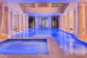 Piscine couverte, piscine chauffée