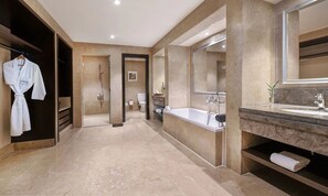 Haartrockner, Handtücher