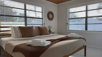 3 bedrooms, Internet