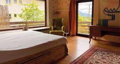 2 bedrooms with great views of Salzburg