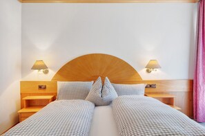1 dormitori, wifi i roba de llit 