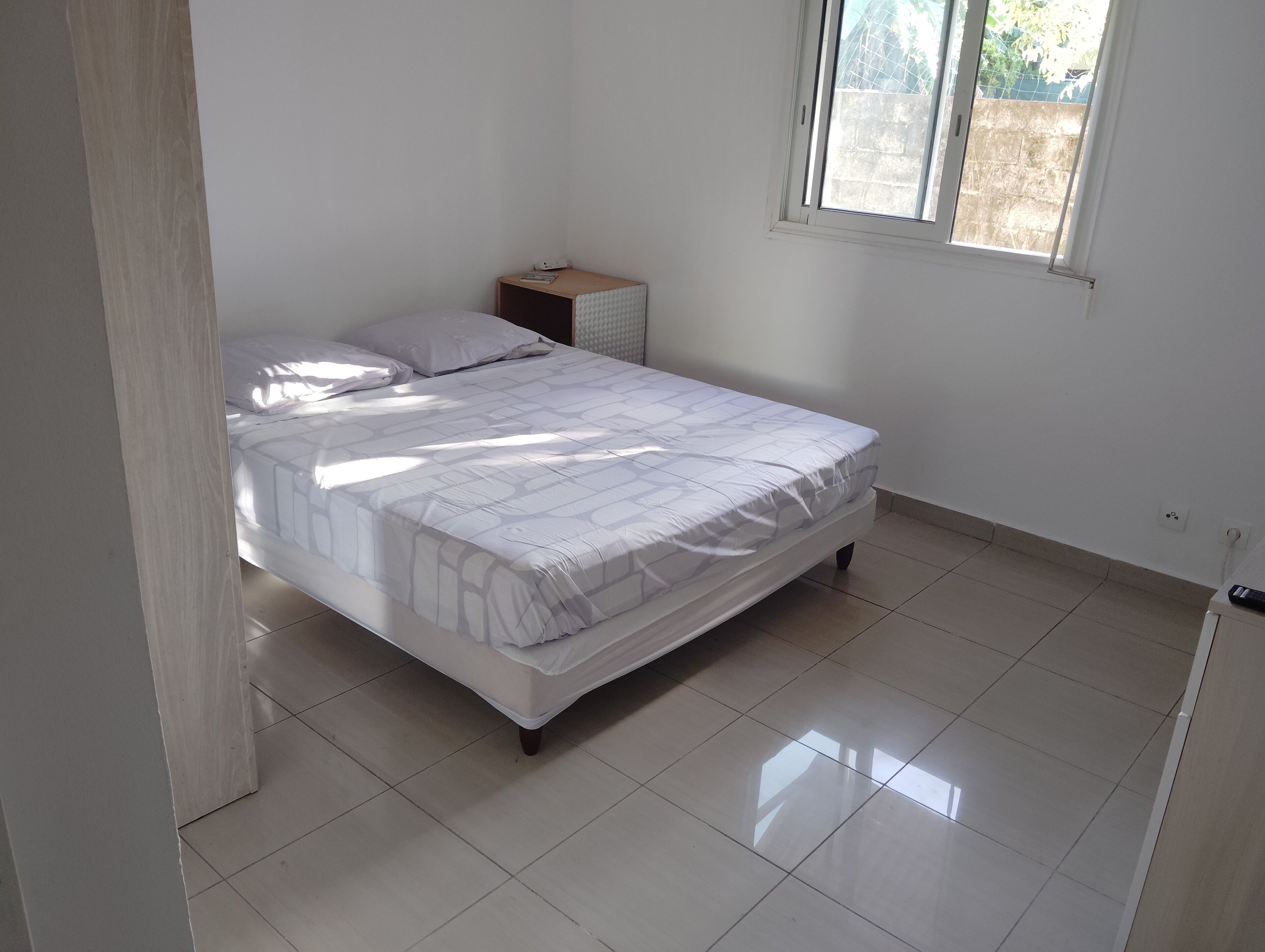 2 soverom, internettilgang og sengetøy