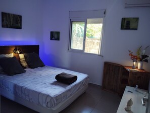 2 間睡房、上網、床單