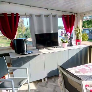 Interior - Mobile home 36 m² - 2 bedrooms - Saint-Aygulf (Fréjus) (Fréjus)