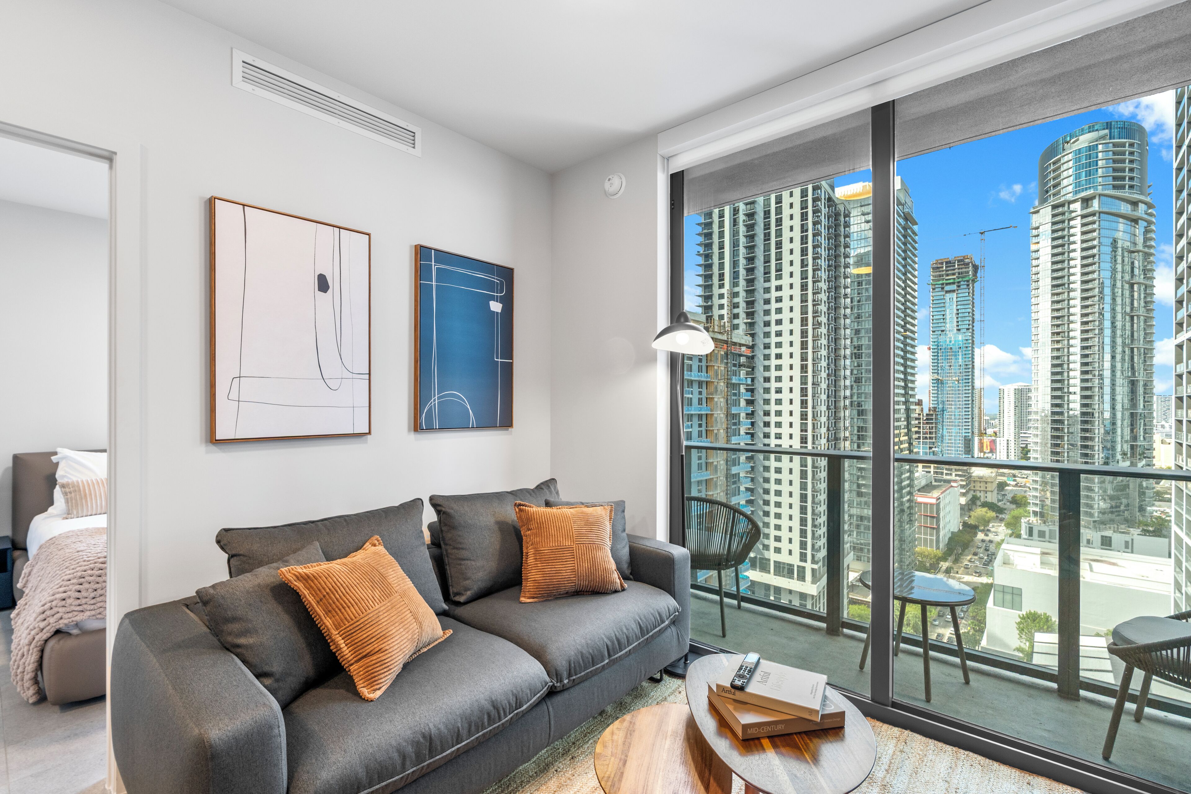 Apartment, 2 Bedrooms | Living area