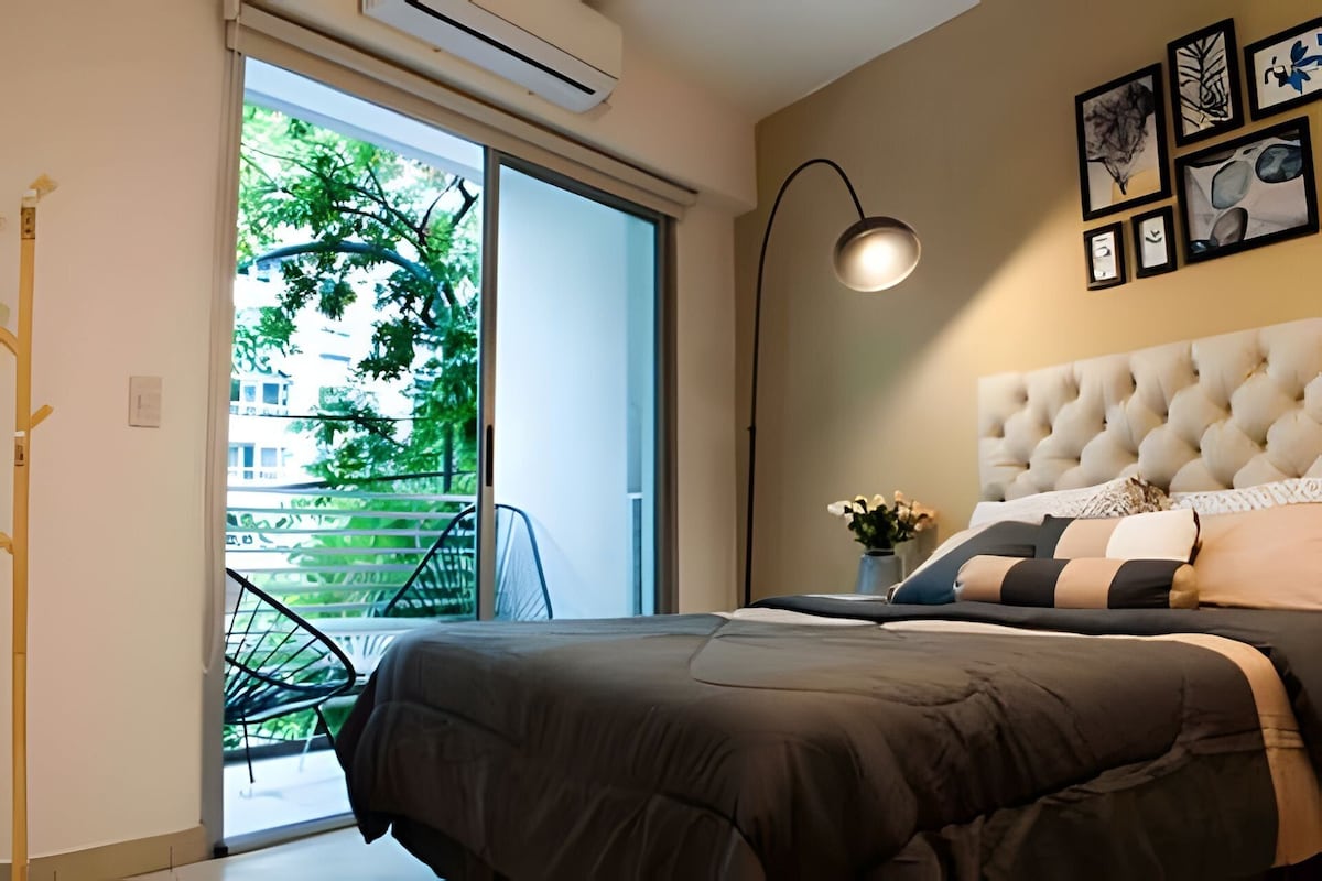 In-room safe, blackout curtains, free WiFi