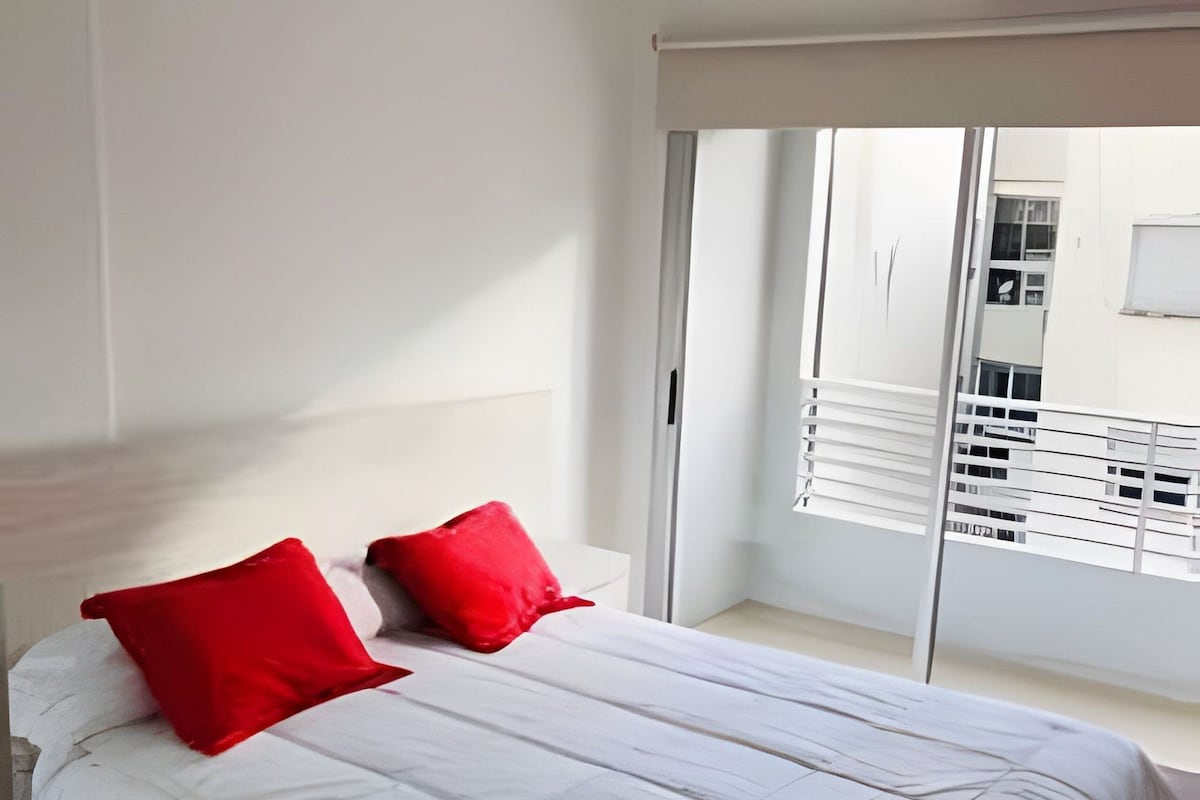 In-room safe, blackout curtains, free WiFi