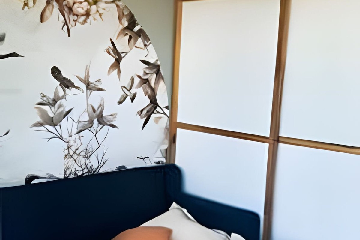 In-room safe, blackout curtains, free WiFi
