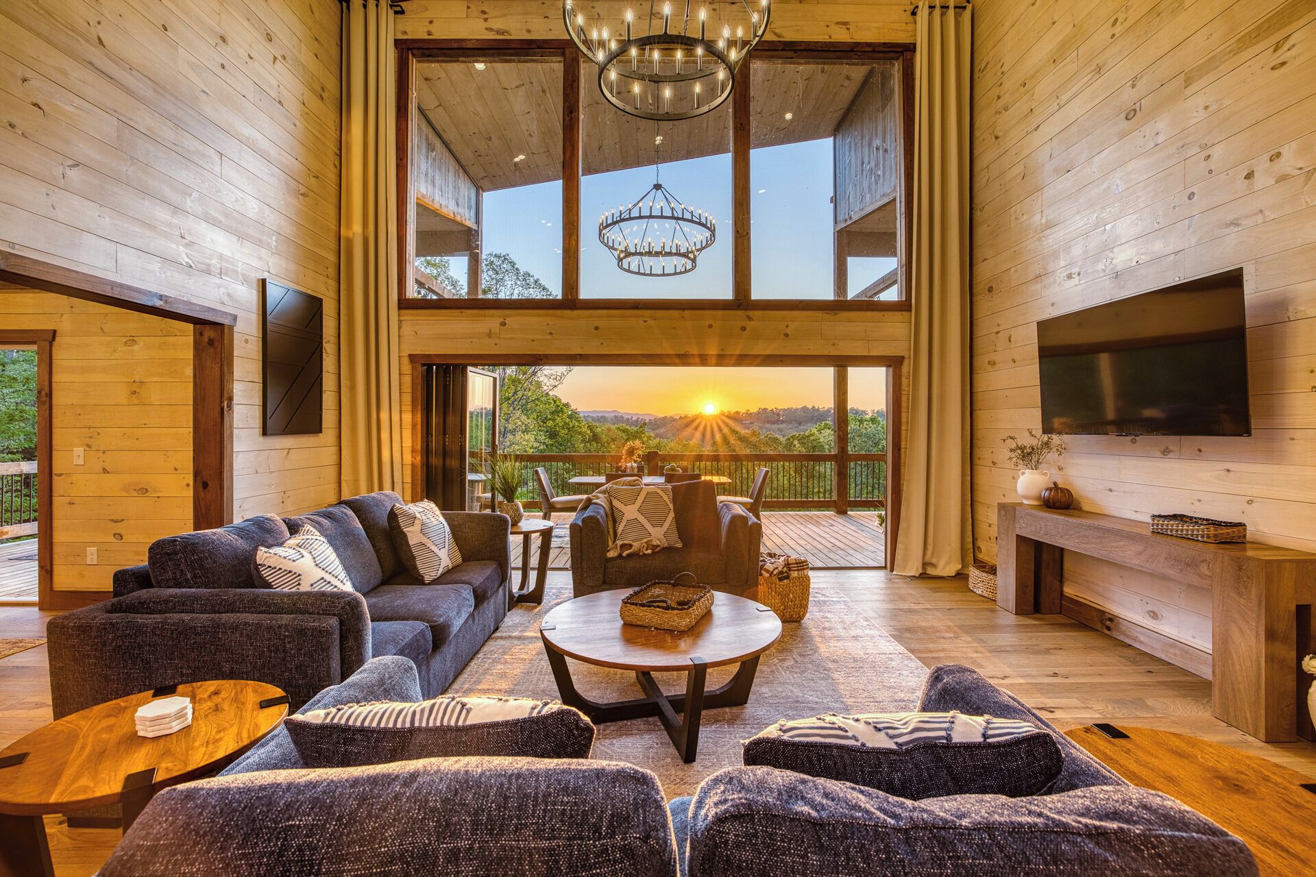 Smart TV, fireplace, video games