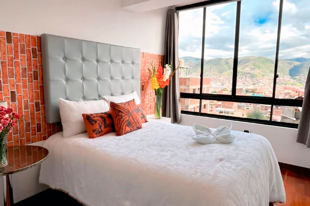 Luxury Apartment, City View | Desk, laptop workspace, free WiFi