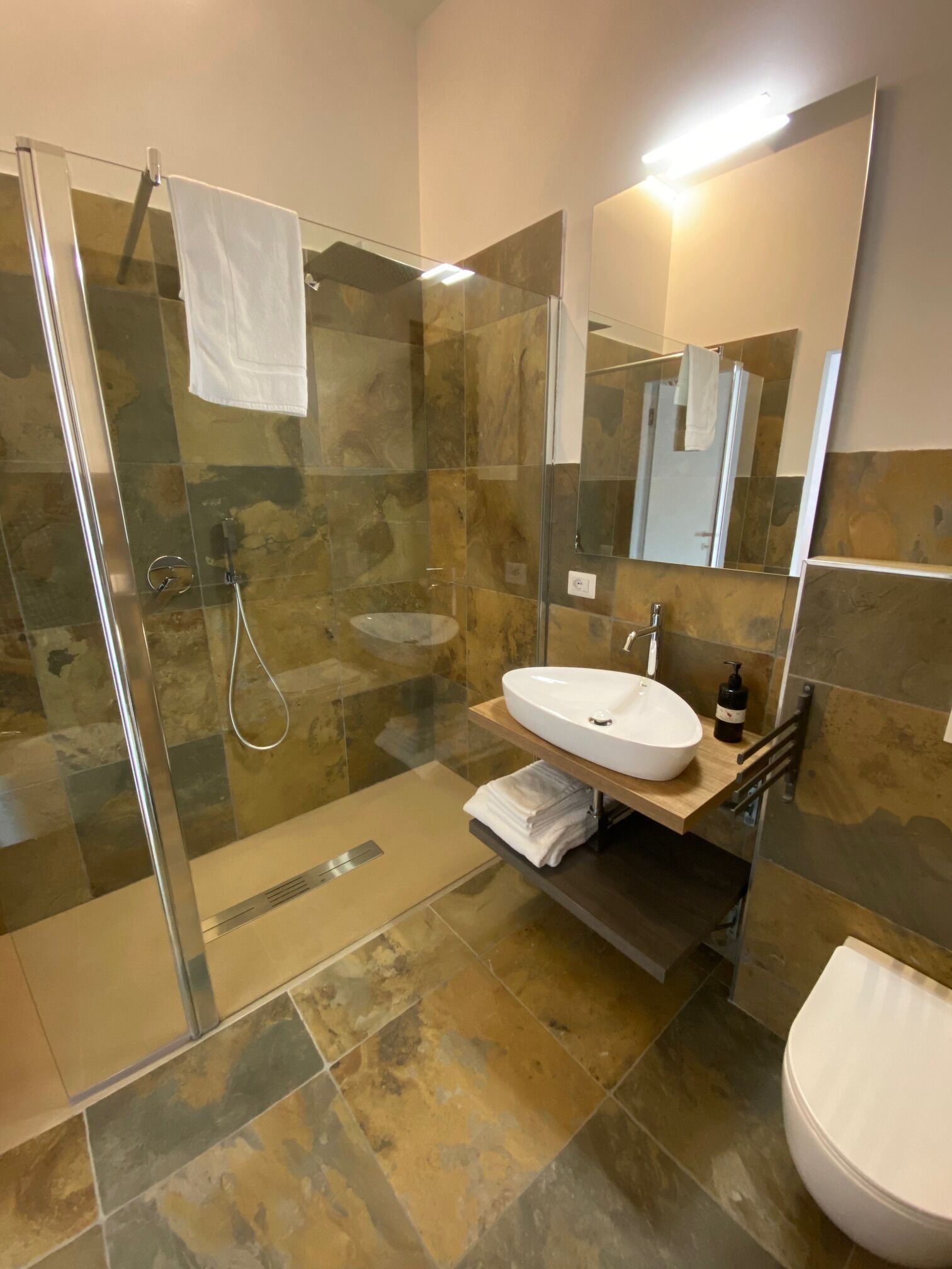 Double or Twin Room, Sea View | Bathroom | Shower, bidet, towels, soap