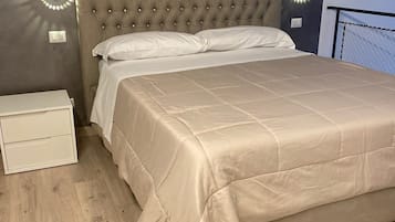 Blackout drapes, travel crib, individually furnished, bed sheets