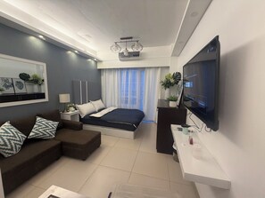 1 室のベッドルーム、インターネット、ベッドシーツ