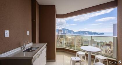 Apartments 400m From the Beach in Itapema - Cara