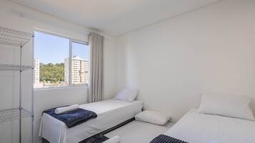 Apartamento básico | 2 quartos, Wi-Fi de cortesia
