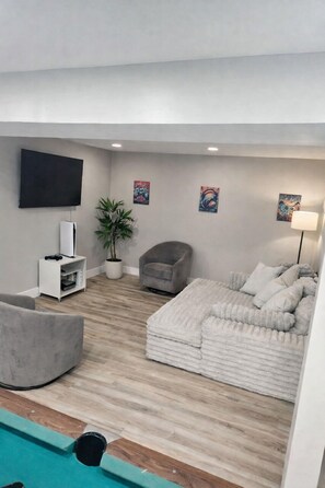 Smart TV, videojuegos y tenis de mesa