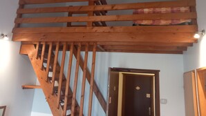 Tremannsrom – comfort, 1 soverom, hageutsikt | Innvendig