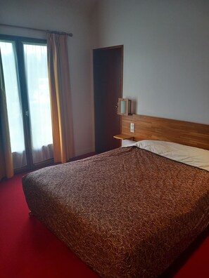 Comfort Double Room, 1 Bedroom | Desk, laptop workspace, free WiFi - Le motel st Martin (Verneuil d'Avre et d'Iton)