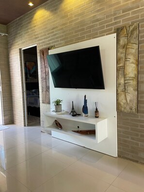 3 bedrooms, WiFi, bed sheets - Praiana House in Aquiraz-CE, 10 minutes from the beach. (Tapera)