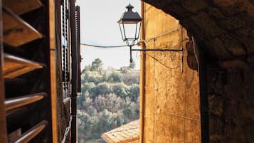 Apartment, City View | Interior