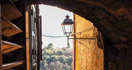 Pitigliano Historic Center