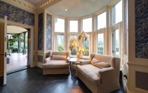 Nicht klassifiziertes Bild, 4 von 36, Schaltfläche