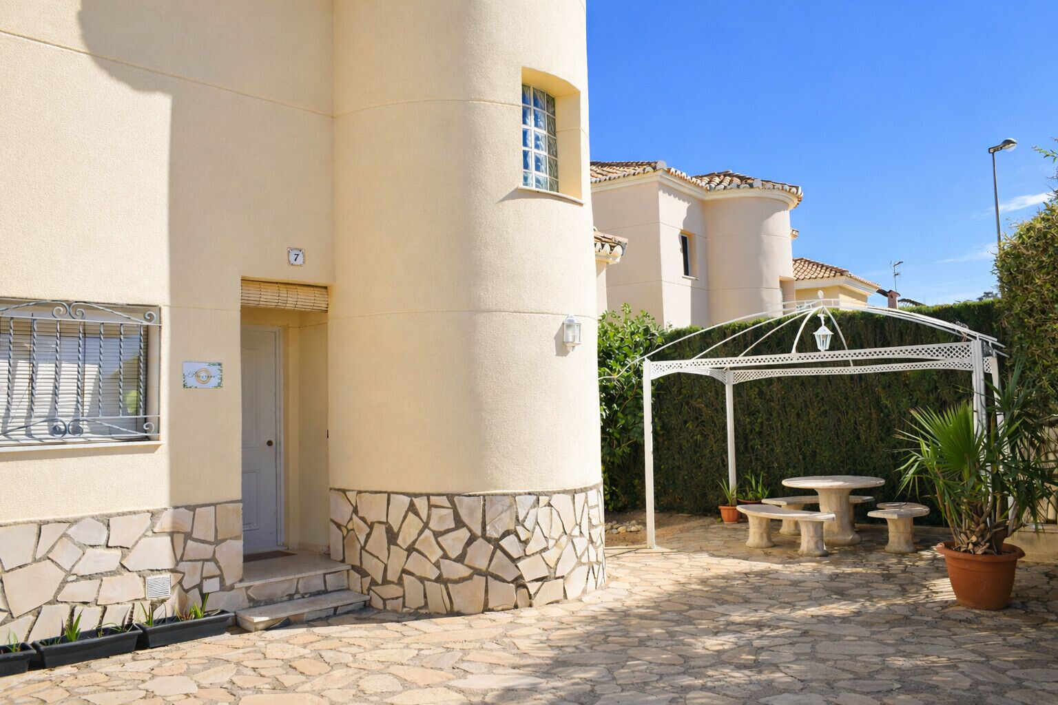 House | 3 bedrooms