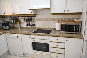 Villa | 3 bedrooms - Anacasa Gaudi Oliva Nova Ch1200 (Oliva)