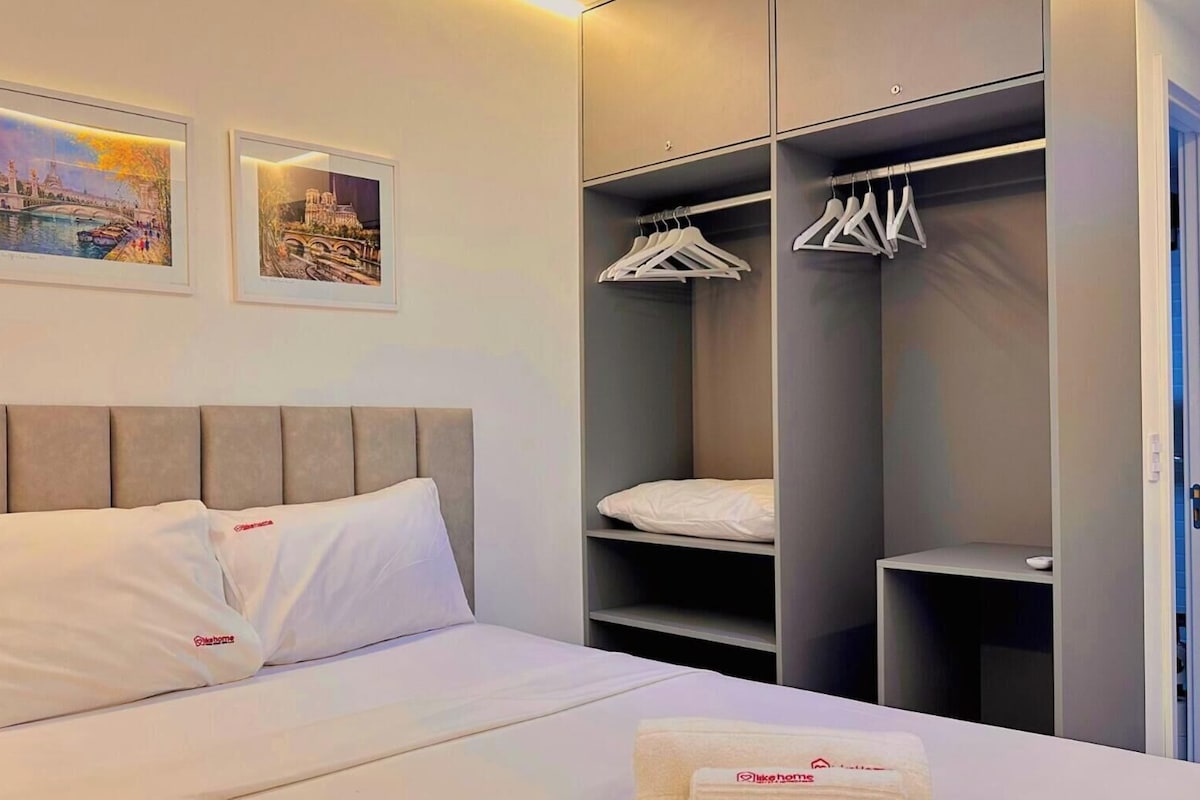 Exclusive Apartment