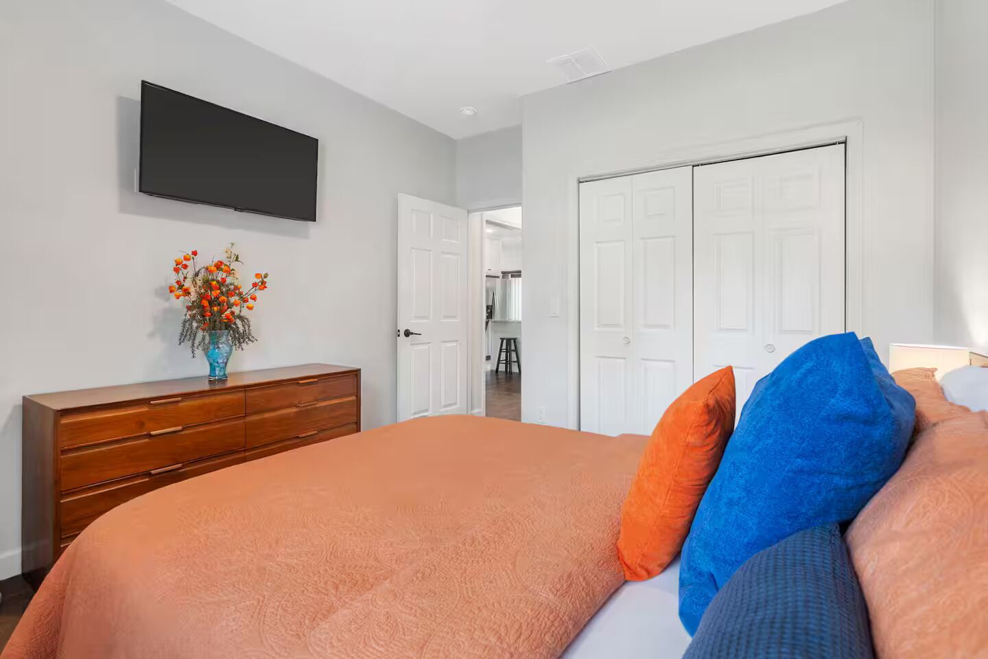 2 Schlafzimmer, Bügeleisen/Bügelbrett, WLAN, Bettwäsche