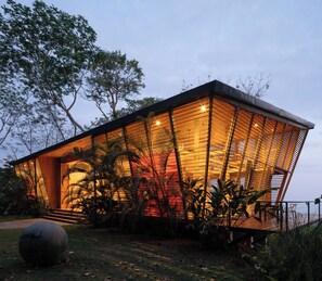Exterior - The Zen, Award-Winning Sanctuary in Uvita with 4 beds (Uvita)