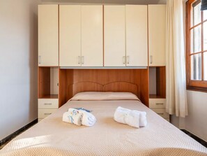 อพาร์ทเมนท์, 3 ห้องนอน, ลานระเบียง, วิวสวน | 3 ห้องนอน