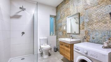 Hair dryer, towels