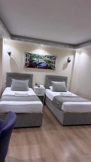 Unclassified image, 2 of 29, button - uskudar otel (İstanbul)