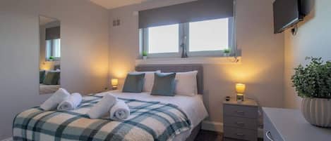 3 habitaciones, tabla de planchar con plancha y wifi gratis