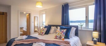 Lynwood - 4 Bedroom House with Views of Loch Gilp