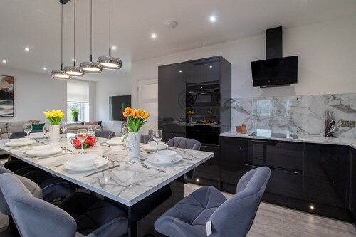 William Wallace View - 5 Bedrooms in Stirling