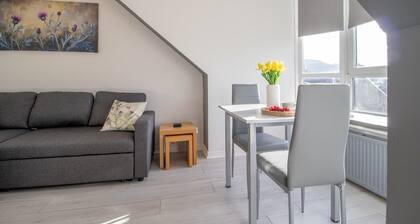 Thistle View - Sleeps 4 by the Coast of Largs