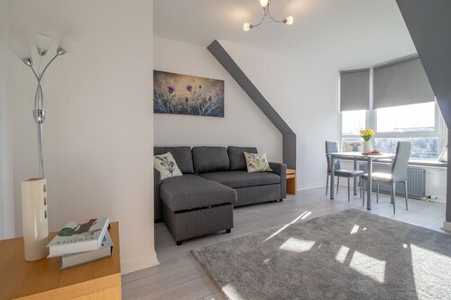 Thistle View - Sleeps 4 by the Coast of Largs