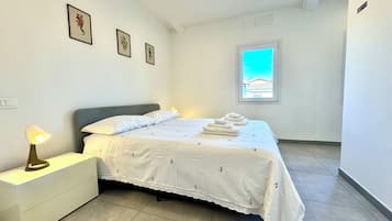 1 camera, accesso a Internet, lenzuola