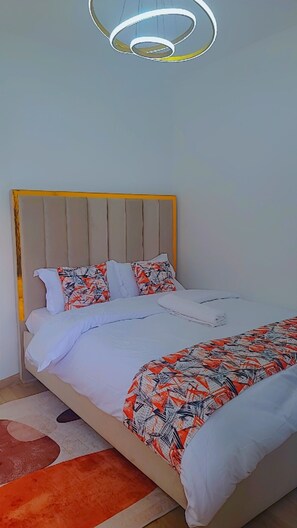 1 bedroom, iron/ironing board, WiFi, bed sheets - Secure Tatu City Haven with Ample Parking & Premium Amenities (Tatu City)