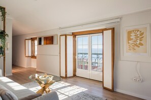 Living area - Sea View Alfama Nest – 1BR Apartment (Lisbon)