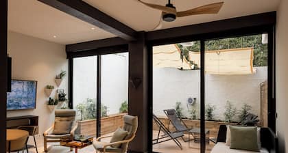Cascais Modern Retreat | Private Courtyard