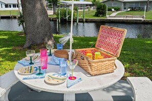 Property grounds - Sunrise Getaway | Optional Guest House (North Fort Myers)