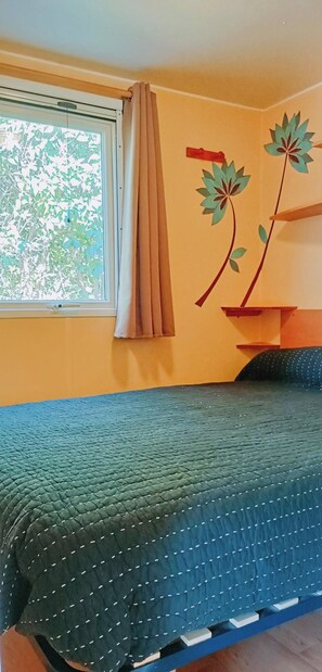 2 bedrooms, free WiFi, bed sheets - AC Mobile Home for 4 – Fully Equipped. (Fontès)