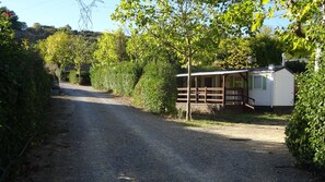 Property grounds - AC Mobile Home for 4 – Fully Equipped. (Fontès)