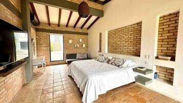 5 chambres, Wi-Fi, draps fournis