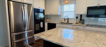 Cozy 3-Bedroom Home - Perfect for the World Cup!