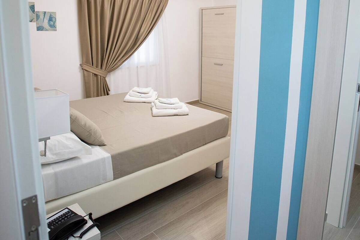 Standard Double Room, Hill View | Minibar, in-room safe, blackout drapes, WiFi (free)