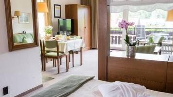 In-room safe, blackout drapes, iron/ironing board, free WiFi